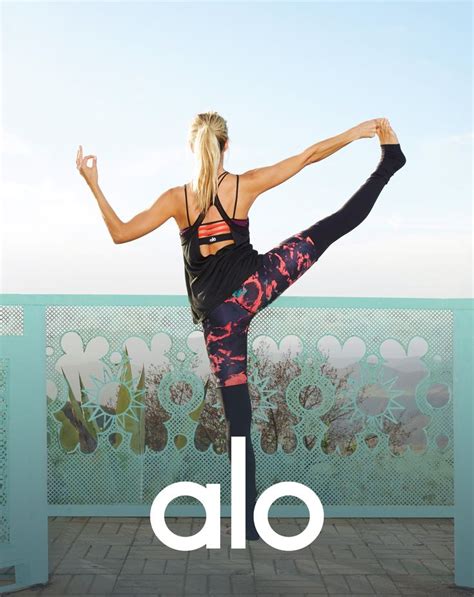 alo yoga website